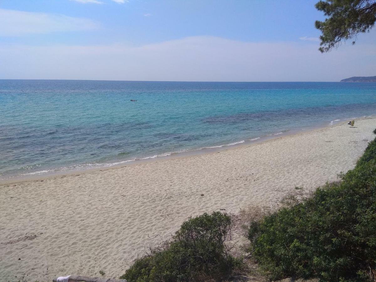 סיווירי Izabella Sea Side Villa מראה חיצוני תמונה