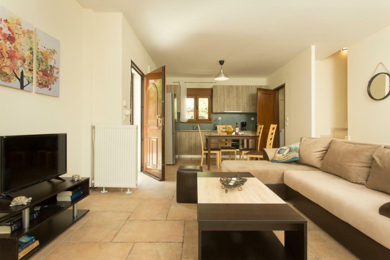 סיווירי Izabella Sea Side Villa מראה חיצוני תמונה