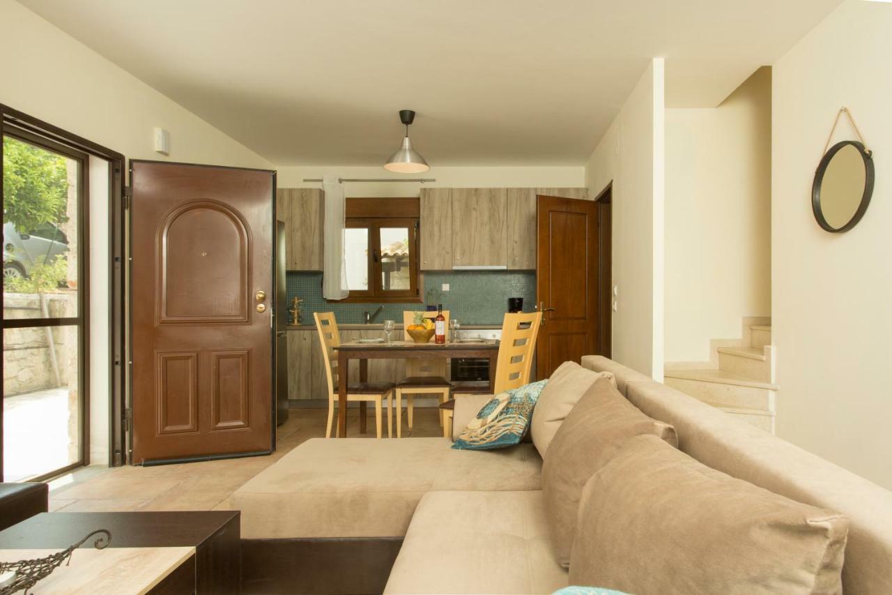 סיווירי Izabella Sea Side Villa מראה חיצוני תמונה