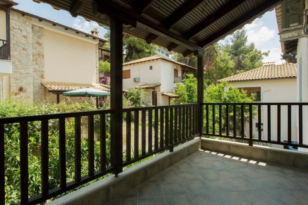 סיווירי Izabella Sea Side Villa מראה חיצוני תמונה