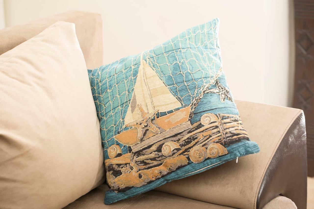 סיווירי Izabella Sea Side Villa מראה חיצוני תמונה